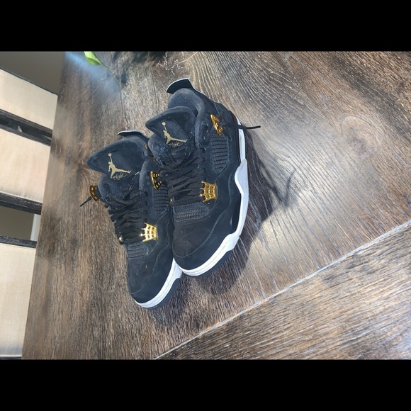 Jordan 4 “royalty” - Picture 1 of 5